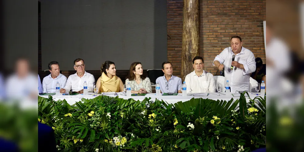 Hussein Bakri discursou durante a cerimônia de posse