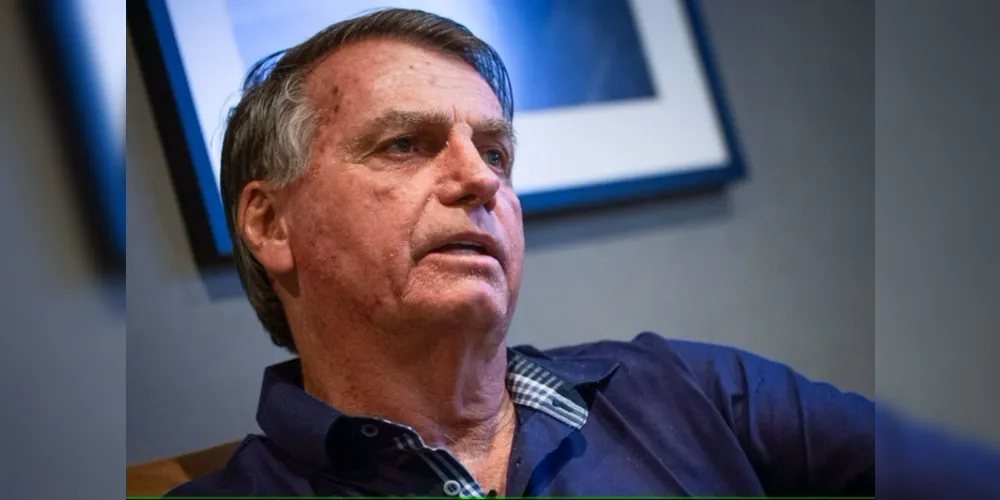 Bolsonaro e outras 33 pessoas foram denunciadas pelos crimes de abolição violenta do Estado Democrático de Direito, golpe de Estado e organização criminosa