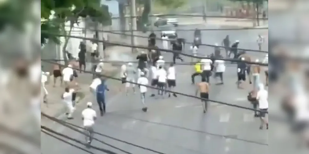 Briga entre torcidas antecedeu partida entre Cruzeiro e Atlético, pelo Campeonato Mineiro