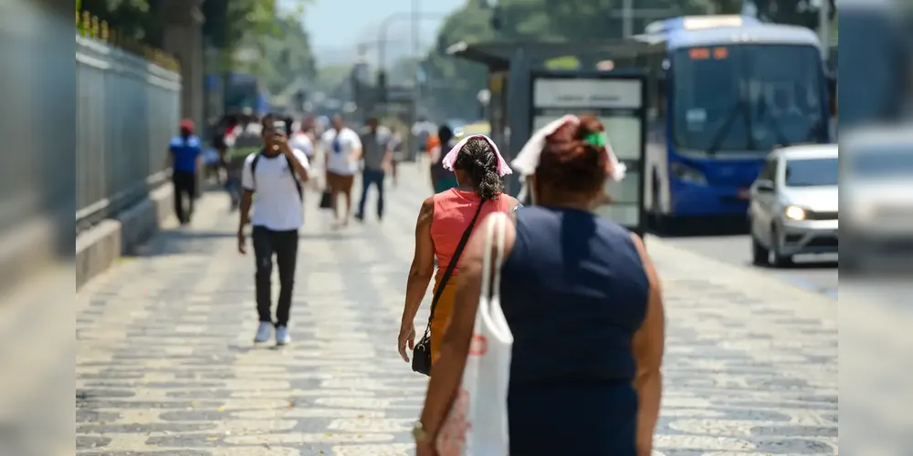 População deve ficar atenta com a chegada de nova onda de calor