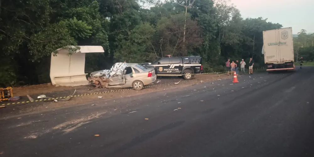 Colisão aconteceu na tarde dessa quarta-feira (11) em Cândido de Abreu
