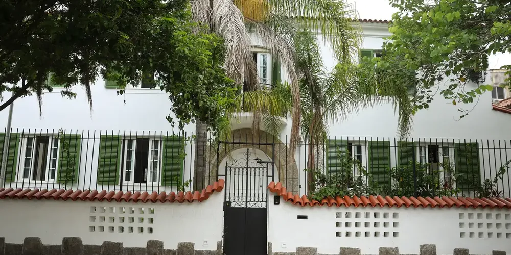 Casa usada em gravações de “Ainda Estou Aqui” atrai fãs e curiosos