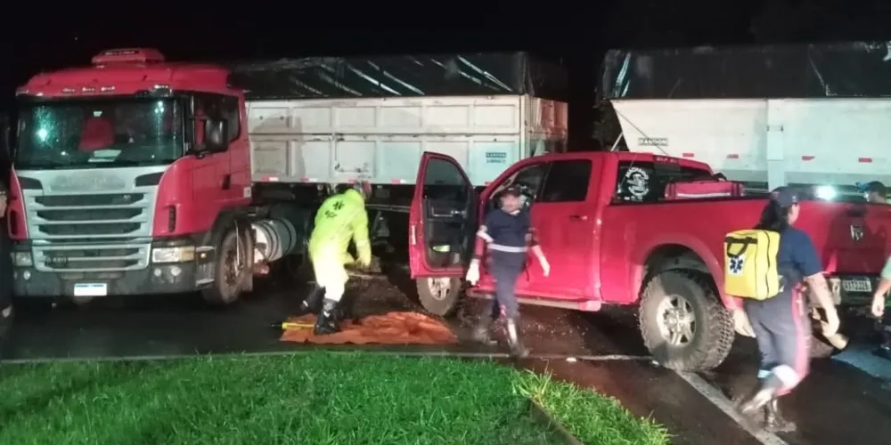 Acidente aconteceu na noite dessa quinta-feira (19)