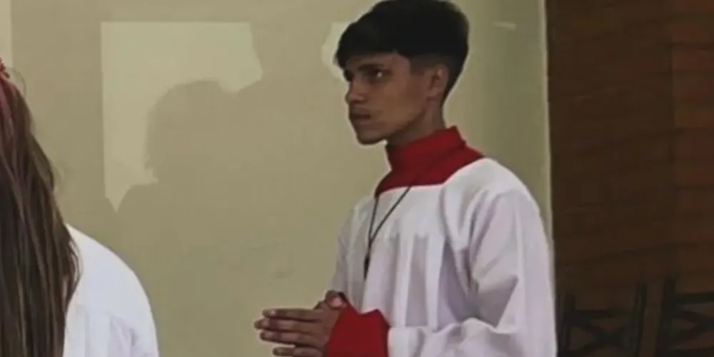 Gabriel participava do grupo de jovens da igreja em que frequentava, era fotógrafo da instituição e catequista