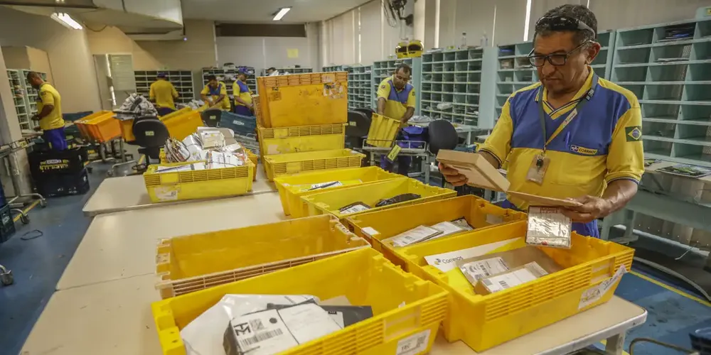 Ao todo, são 3.511 vagas, sendo 3.099 para o cargo de carteiro