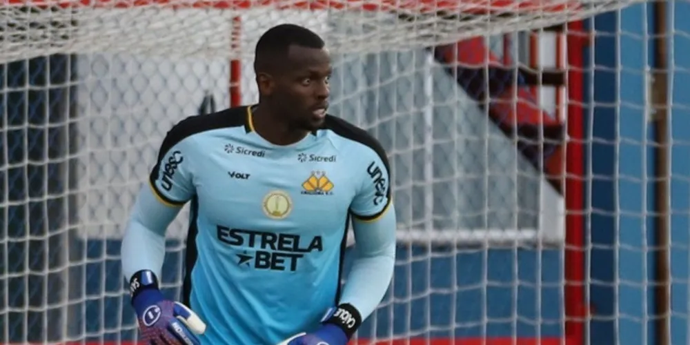 O jogador do Tigre relatou ter ouvido gritos de macaco em direção a ele