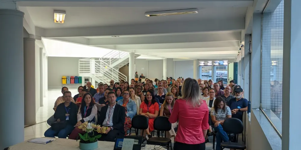 Representantes da Controladoria Geral do Município também participaram do encontro