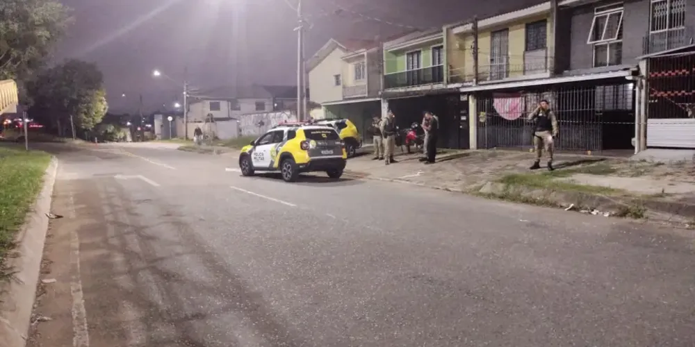 Vizinhos contaram que o ex-namorado da mulher foi visto saindo do local durante a tarde