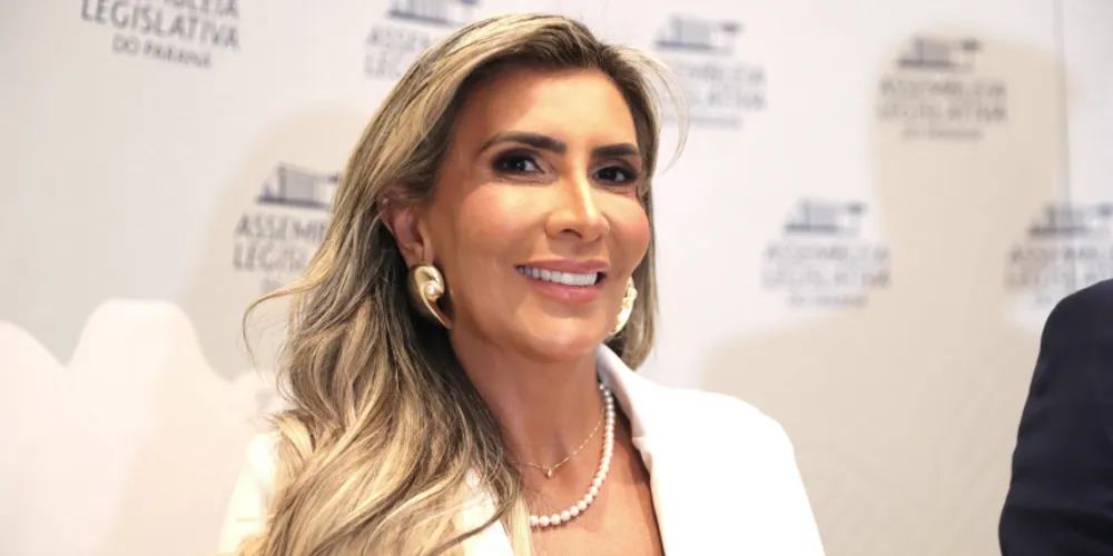 Flávia Francischini disse estar honrada em representar todas as mulheres