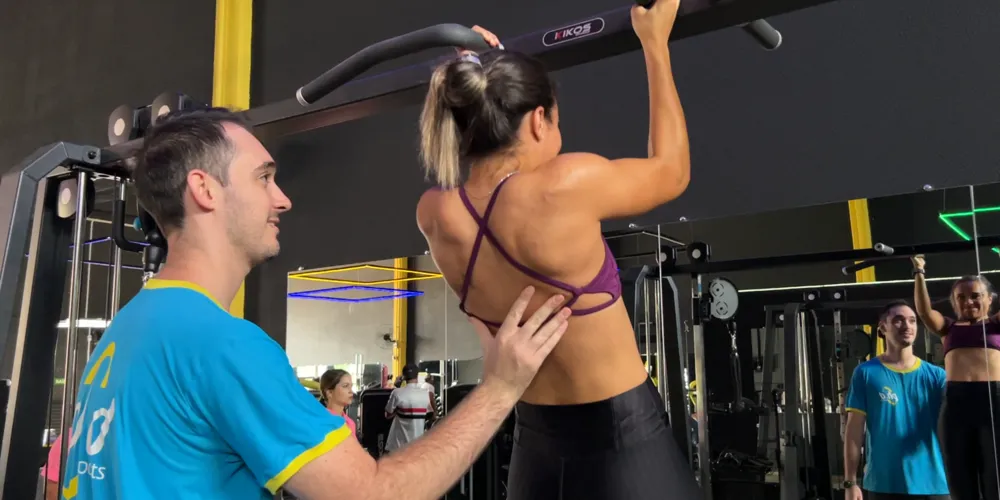 Guilherme Alcântara, instrutor na academia Ph.D Sports em Uvaranas, fala sobre os primeiros passos para iniciar em uma academia