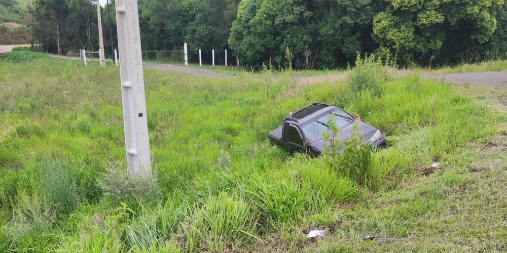 Saída de pista aconteceu na tarde dessa quinta-feira (05)