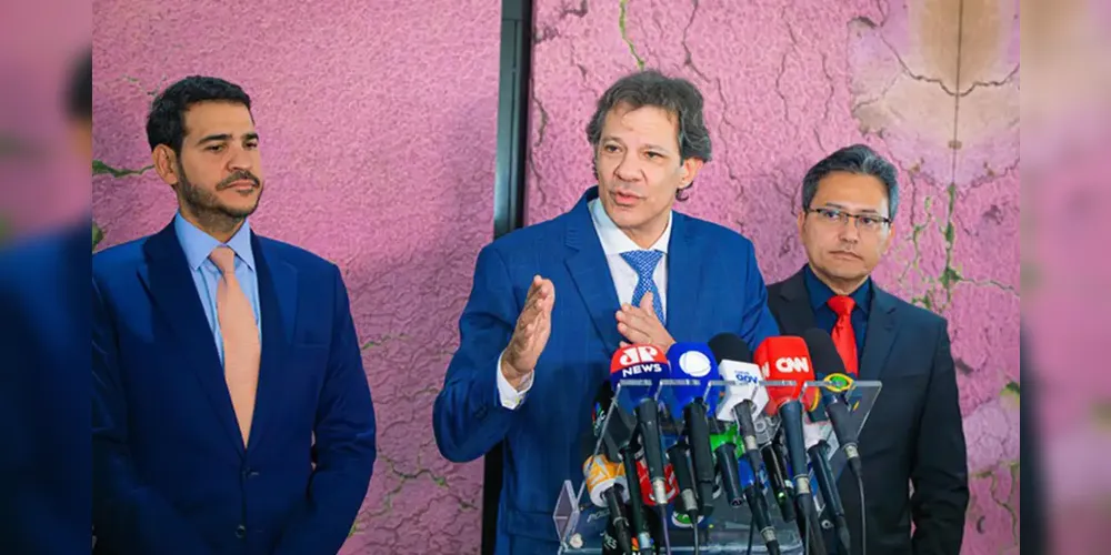 Haddad negou que a revogação do ato seja o reconhecimento da derrota para as fake news