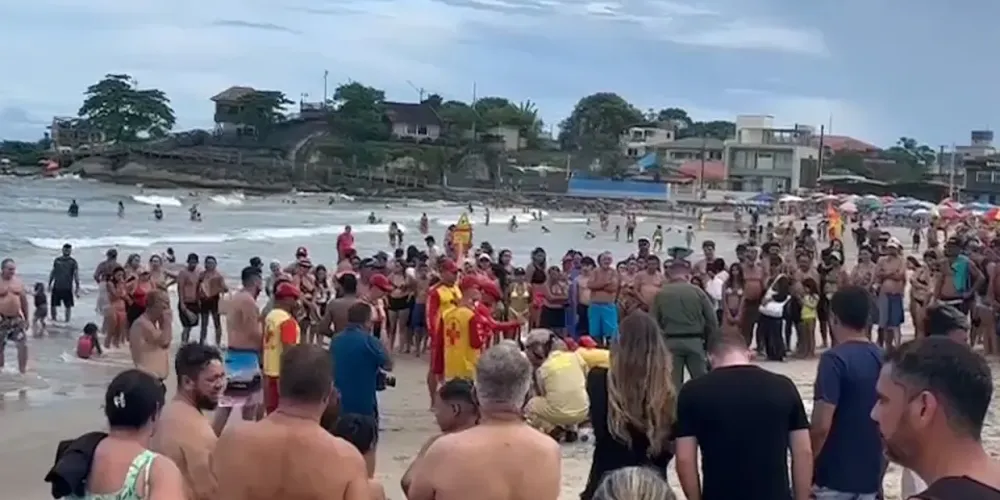 Homem foi encaminhado para um hospital de Paranaguá