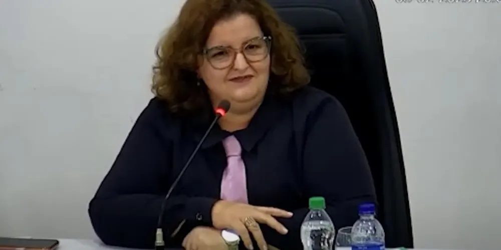 A vereadora apresentou um projeto de lei para extinguir a exigência