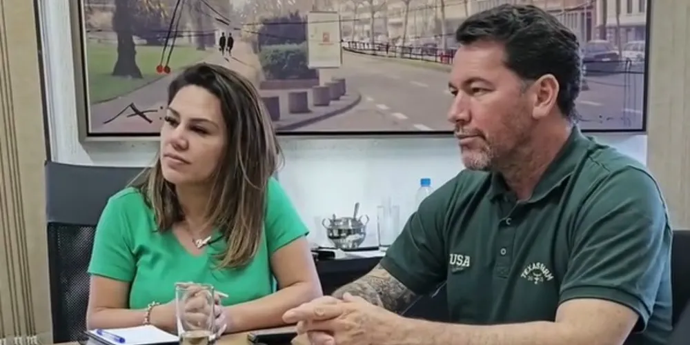 Reunião teve a presença de Dayane Sovinski (PSD), junto do secretário de Desenvolvimento rural e urbano Sandro Marcio