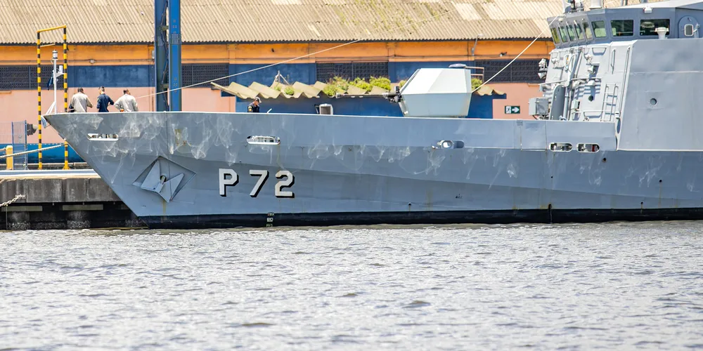 Navio-Patrulha Maracanã também da Marinha