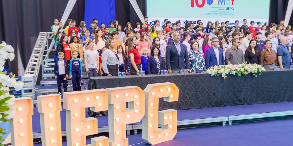 UEPG premia quase 400 alunos na Olimpíada de Matemática