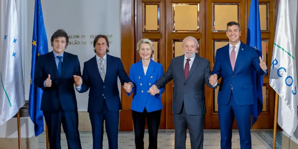 Mercosul e União Europeia firmam acordo negociado há 25 anos