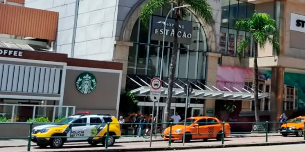 A queda foi de aproximadamente 10 metros