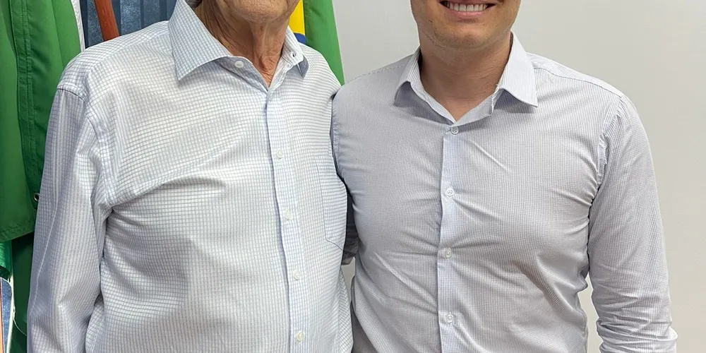 Odisnei Antonio Bega é economista e atualmente é diretor do Sindicato dos Economistas do Paraná (SINDECONPR), entidade da qual já atuou como presidente