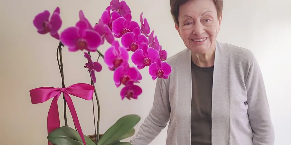 A Universidade Estadual de Ponta Grossa lamenta o falecimento da professora aposentada Najla Miguel Ferigotti, aos 91 anos