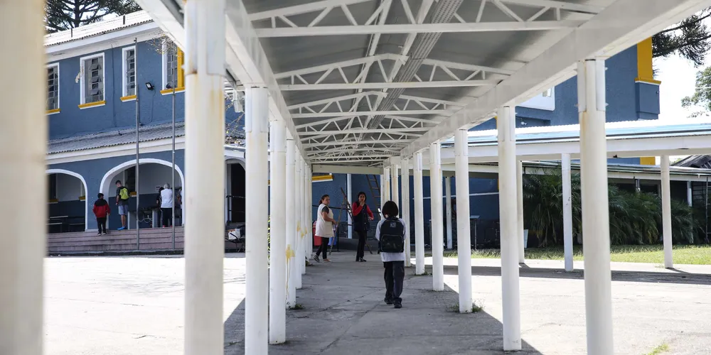 Consultas públicas do programa Parceiro da Escola começam nesta sexta em 177 colégios