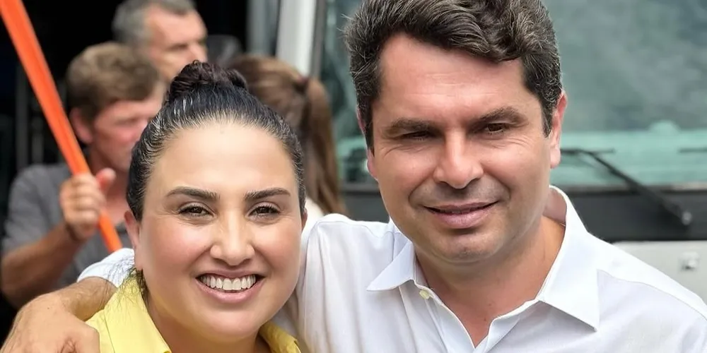 Fernanda Sardanha esteve com Alexandre Curi nesta sexta-feira (07).