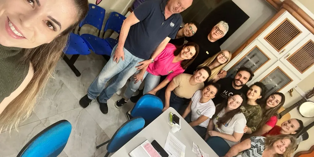 Kamila explicou que, já durante a campanha, ela e a primeira-dama, Marilda Sanson se reuniram com profissionais de diversas áreas