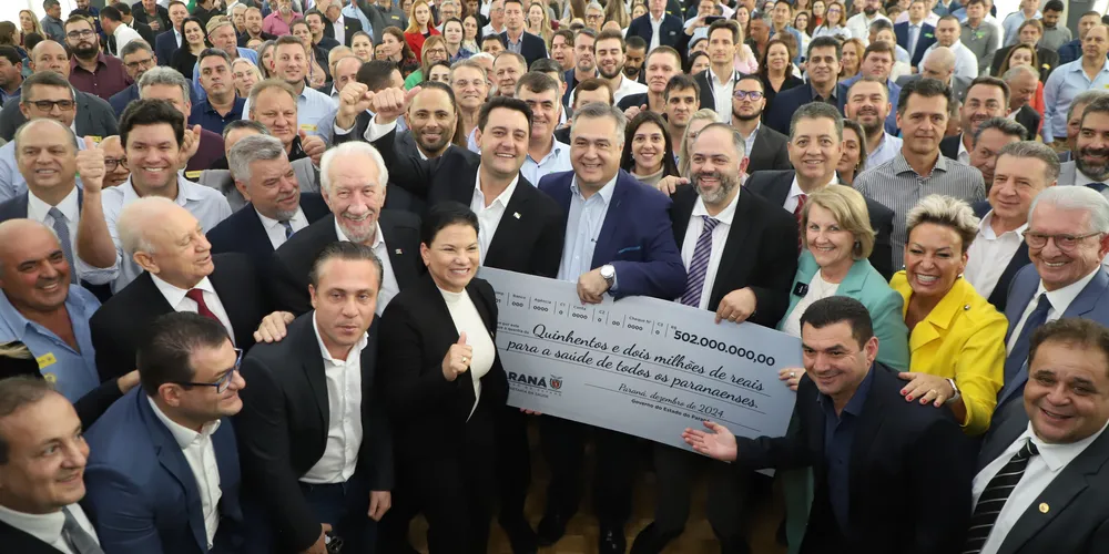 O governador Carlos Massa Ratinho Junior liberou nessa terça-feira (10) um pacote de R$ 502 milhões em investimentos para fortalecer a estratégia de regionalização dos serviços de saúde no Paraná