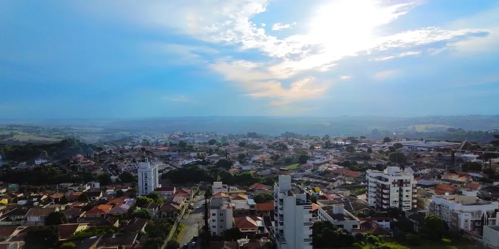Sensação térmica foi de 34°C em Ponta Grossa, nesta quinta-feira (23)