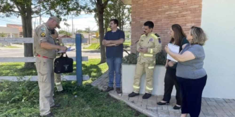 A visita técnica foi realizada pela secretária Maria Helena Orreda e por Danilo Filus