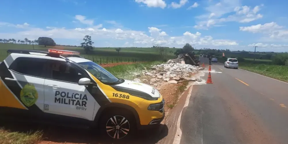 Acidente aconteceu na noite dessa sexta-feira (25)