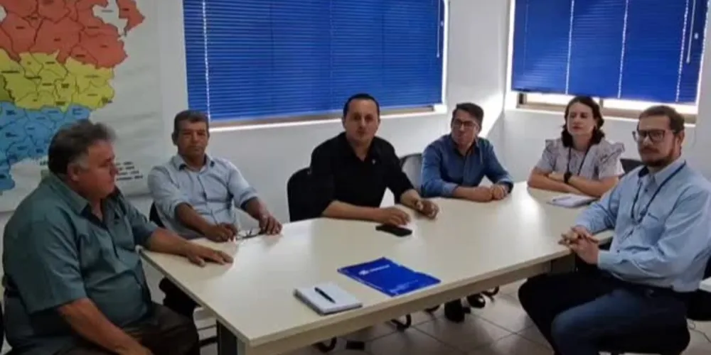 O encontro aconteceu nesta quinta-feira (09)