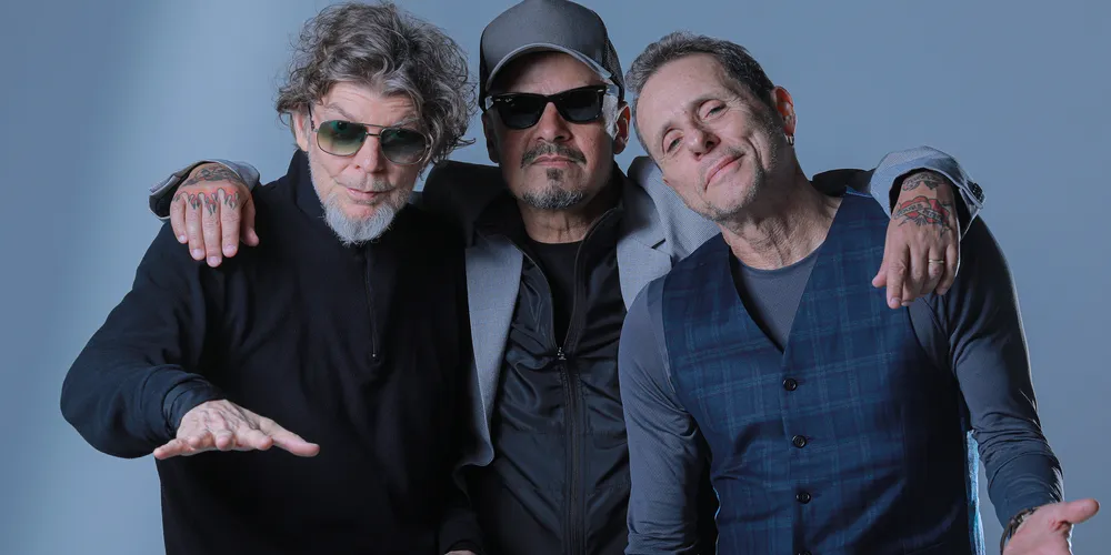 Titãs leva o rock’n roll pela primeira vez às areias paranaenses