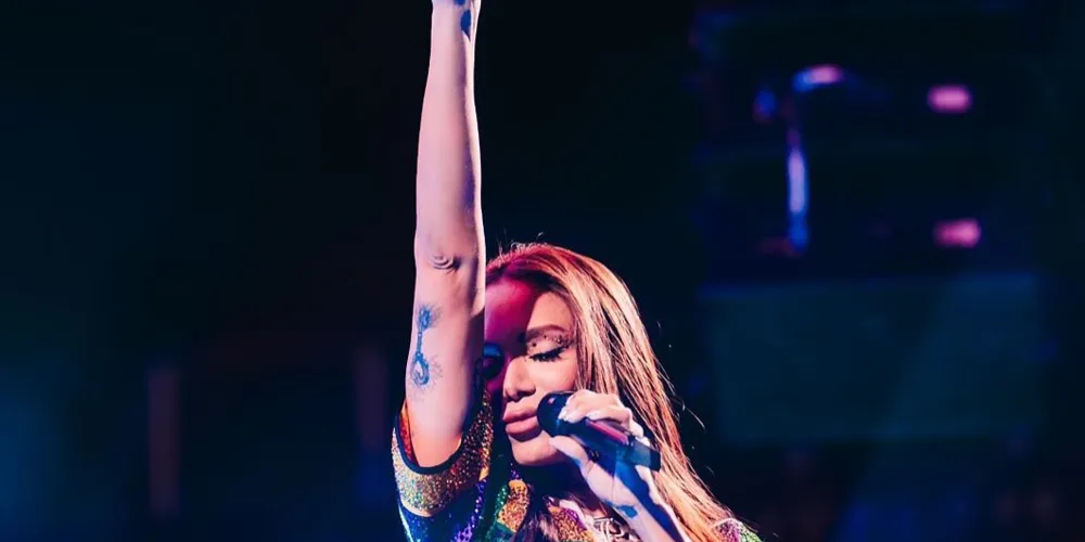 A turnê de Anitta desembarca em Curitiba neste sábado