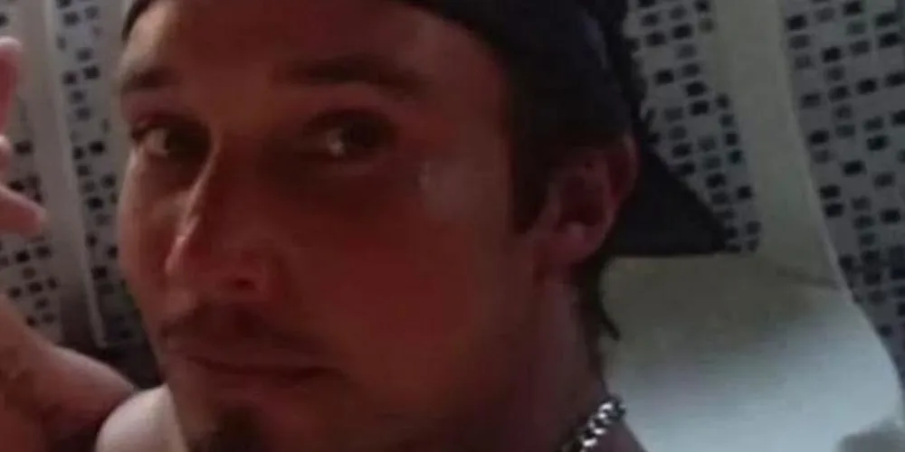 Vítima foi identificada como Evandro de Jesus da Silva de Oliveira