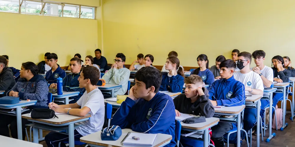 Colégios estaduais retornam às atividades no dia 5 de fevereiro