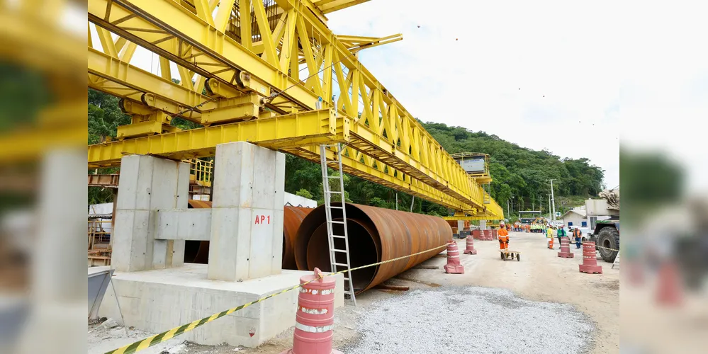 A Ponte de Guaratuba terá 1.244 metros de extensão, com quatro faixas de tráfego,