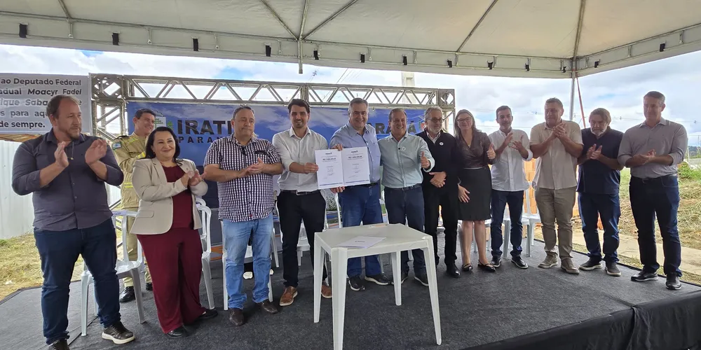 Convênio foi assinado durante solenidade nesta quinta-feira em Irati.