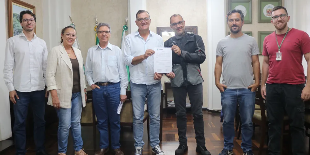 Rildo Leonardi, Helynez Ribas, Arion de Campos, Fernando Kogus e demais lideranças estiveram reunidos