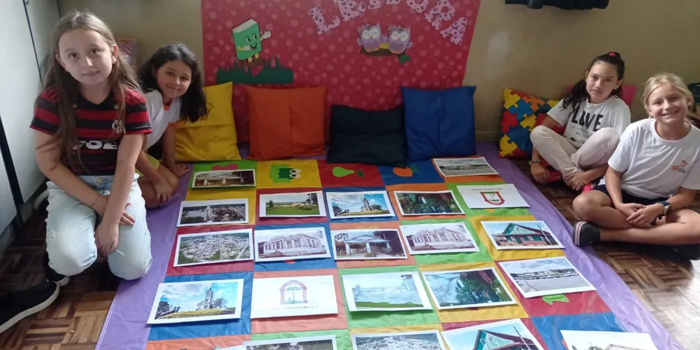 Professora destacou importância de ações do gênero no desenvolvimento curricular