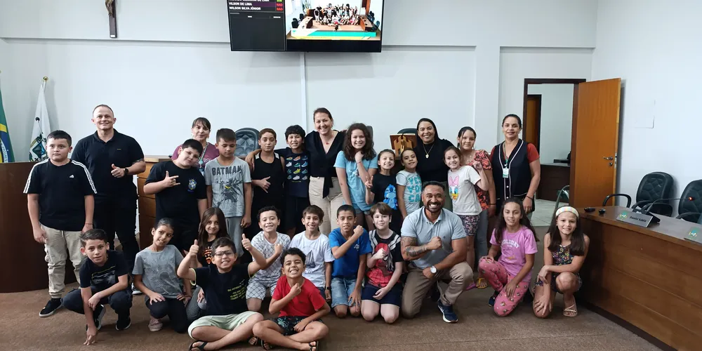 Educandos puderam aprender, na prática, particulares de cada Poder