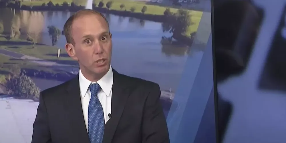 Além das buscas, a Justiça determinou o sequestro de bens e valores que somam até R$ 20 milhões