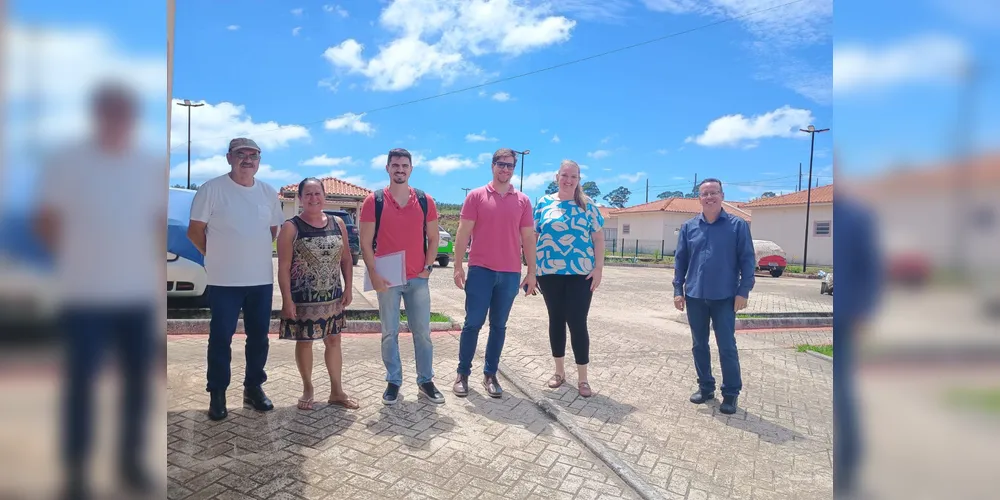 Representantes do Tribunal de Contas, da Cohapar e da Secretaria Municipal de Habitação participaram da inspeção