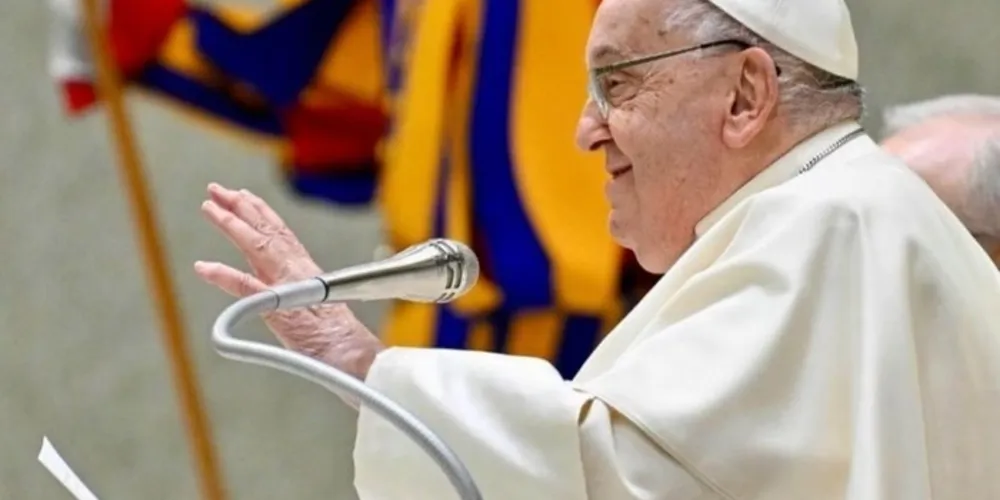 Francisco segue tratando uma pneumonia e seu estado clínico permanece complexo