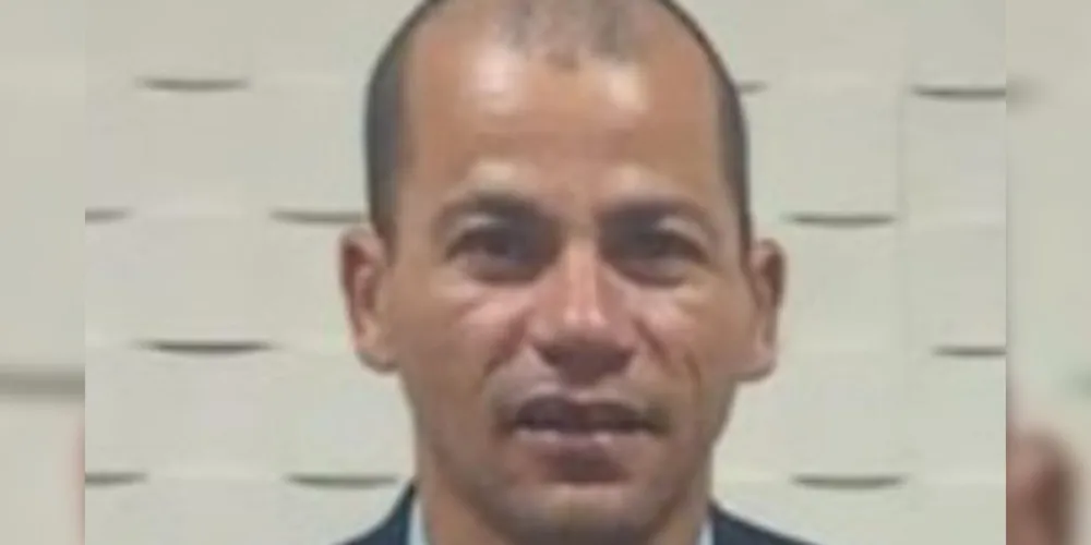 Suspeito continua sendo procurado pelas forças de segurança