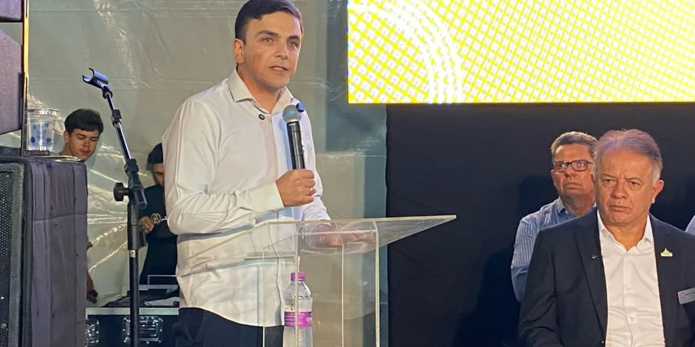 Parlamentar discursou em palanque durante o evento