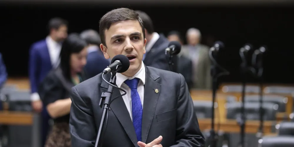 Deputado Aliel ganha liminar que pedia multa à Sanepar