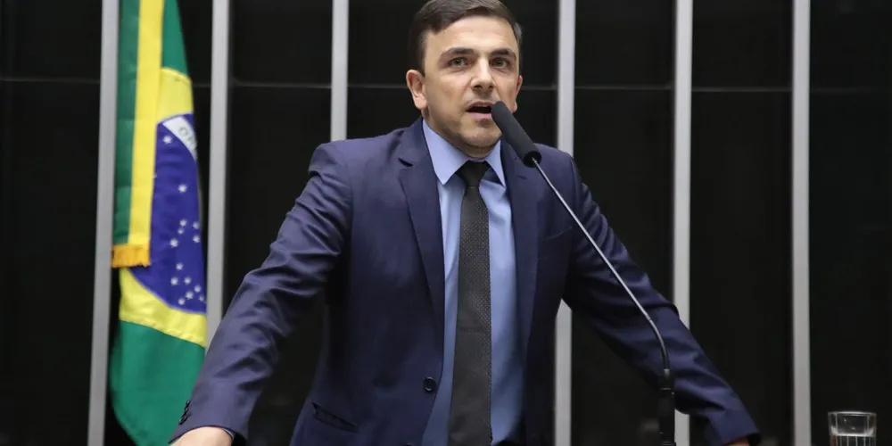Aliel Machado tem atuação de destaque na Câmara dos Deputados, em Brasília