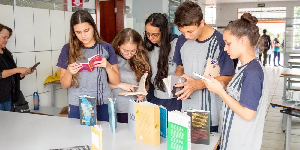Nova edição do projeto 'A Glória do Meu Quilombo', visita escolas da rede estadual de ensino, em Ipiranga